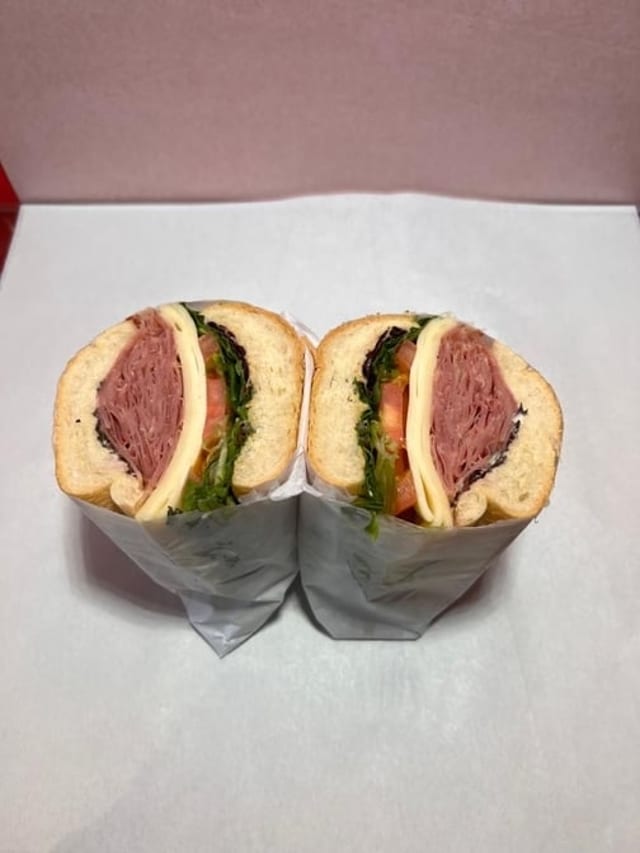 * Prosciutto Sub *.